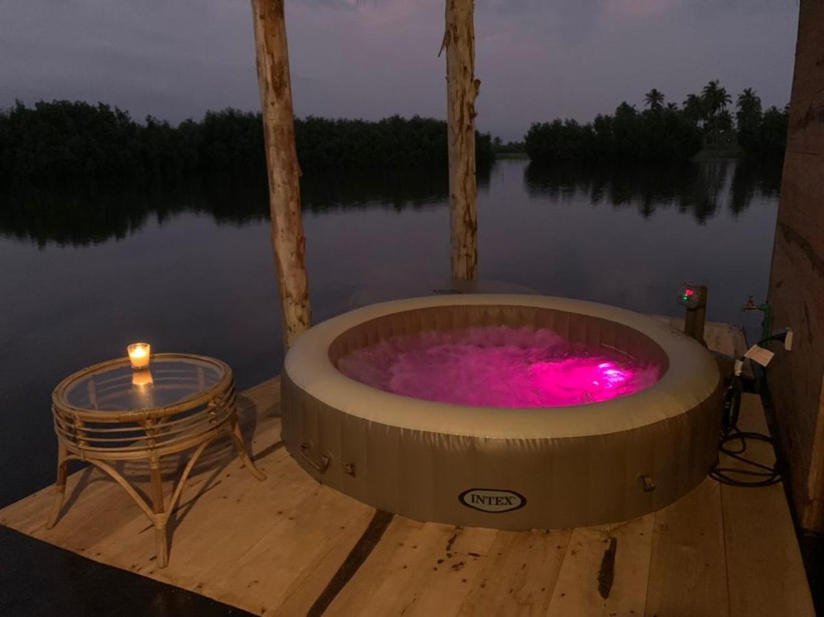 Dolce Ouidah Lodge Экстерьер фото